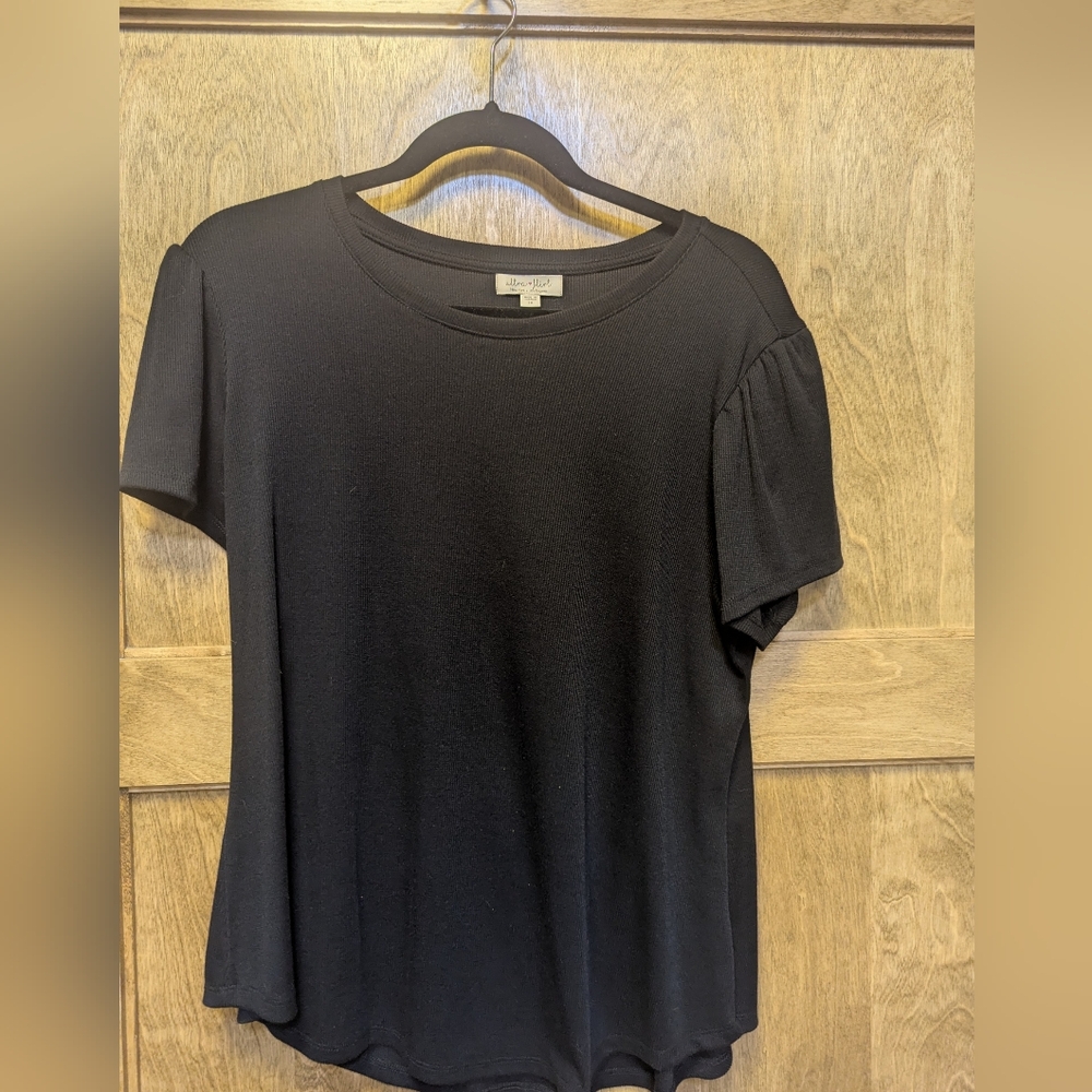 Ultra Flirt Black Fitted Short Sleeve